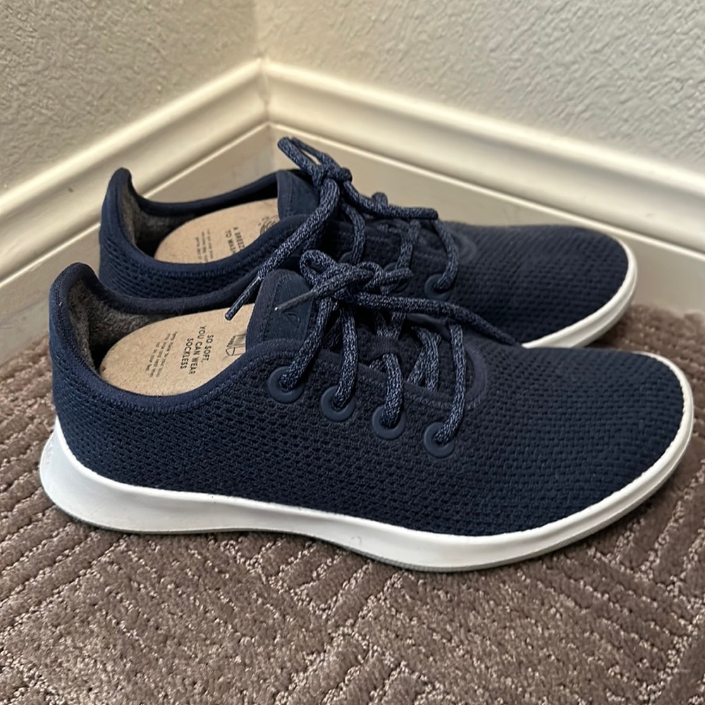 All Birds Blue tennis shoes, barely worn